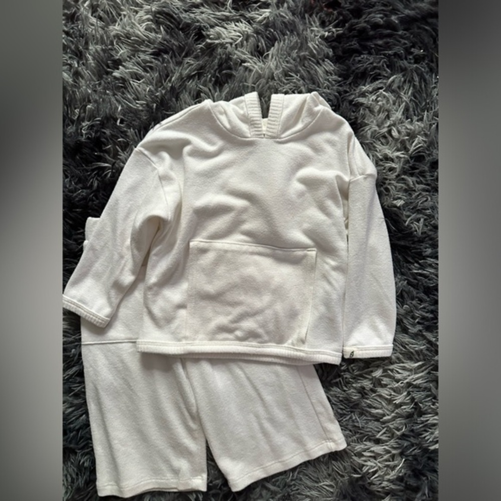 Easy peasy matching set